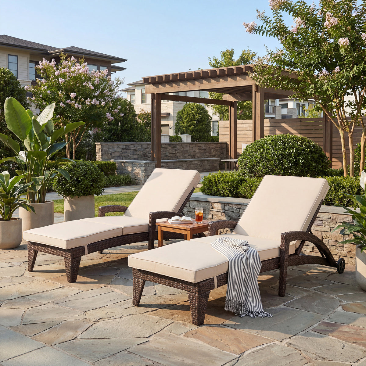 Brich Rattan Chaise Lounge with wheels (Set of 2)