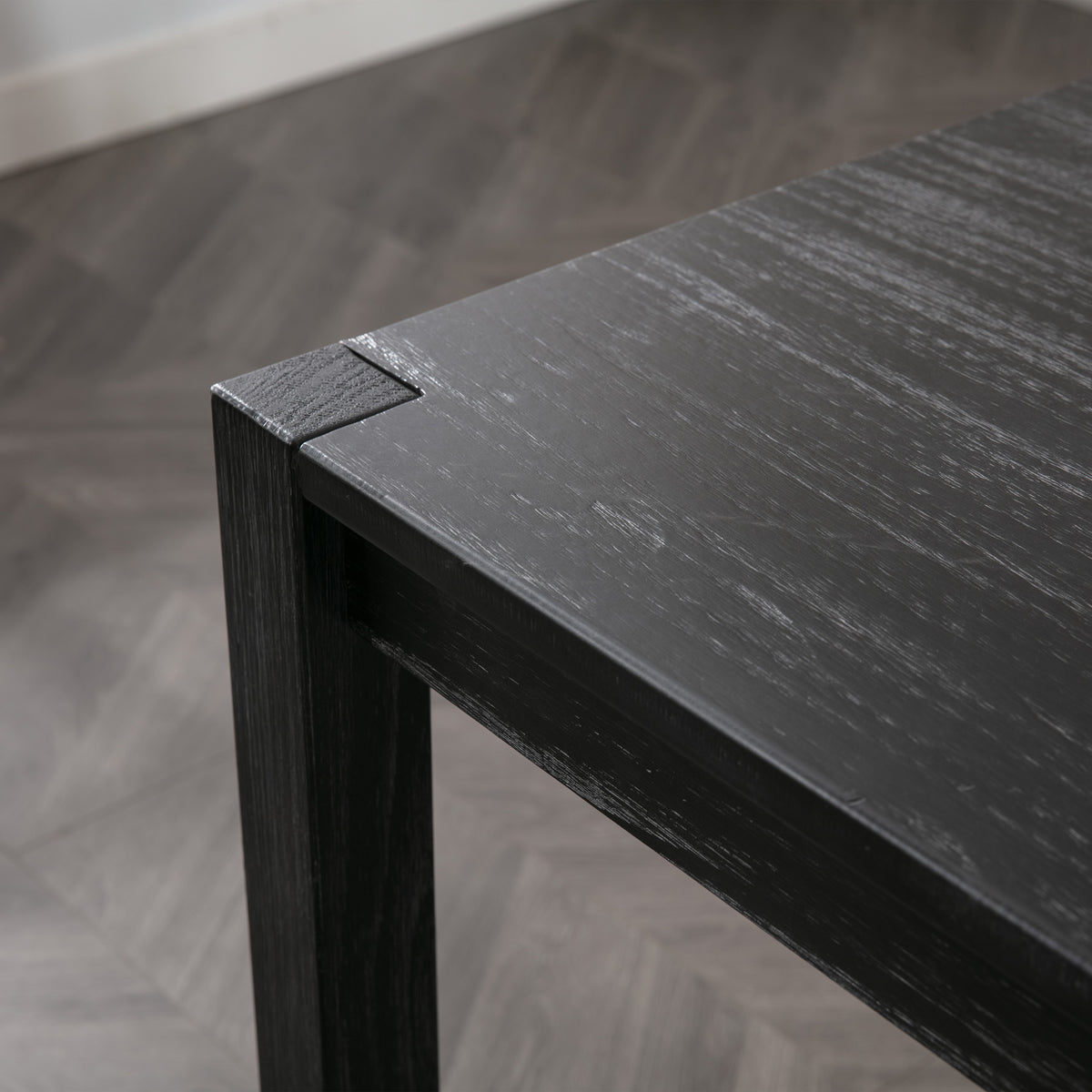Lane Dining Table
